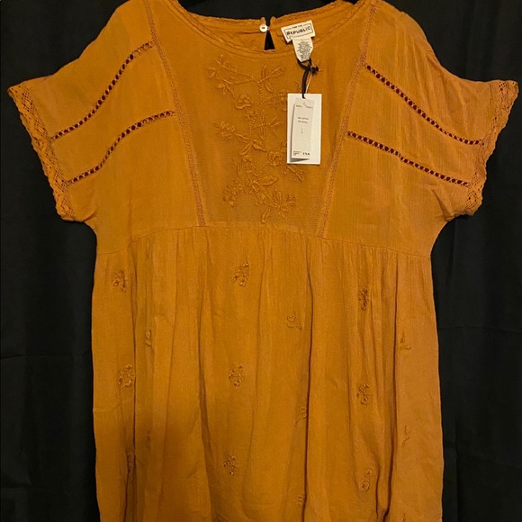 Mustard summer top - Picture 1 of 4